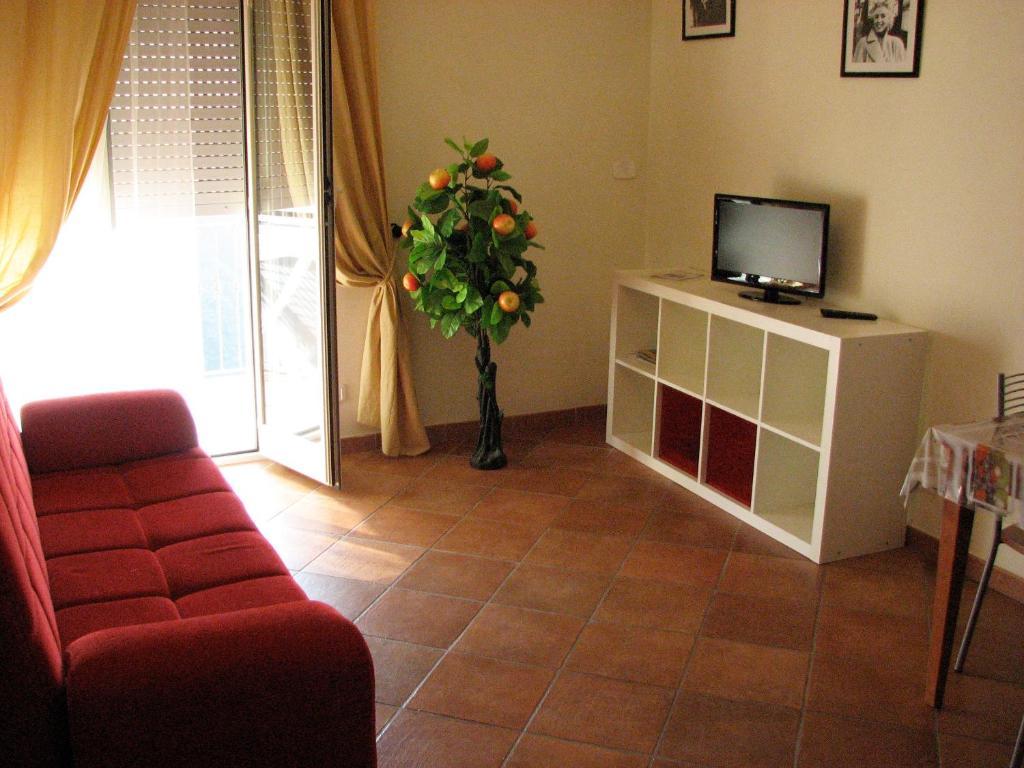 الشقق الفندقية رونسيجليونىفي  Residenza Principe Di Piemonte الغرفة الصورة